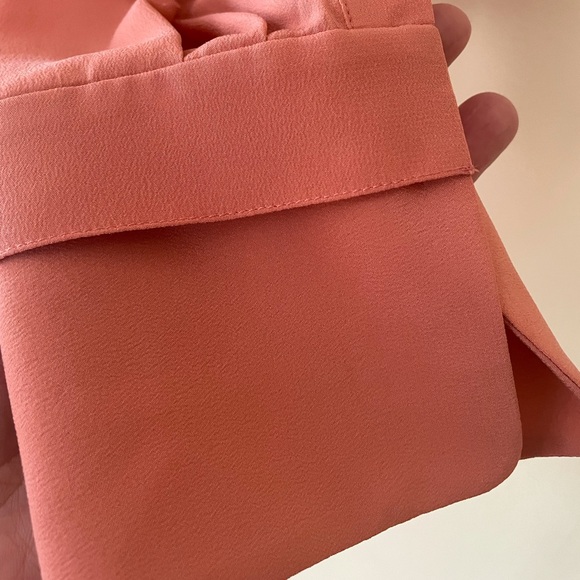 Equipment Amelia Silk Blouse in Faded Rose Colour - Picture 4 of 7